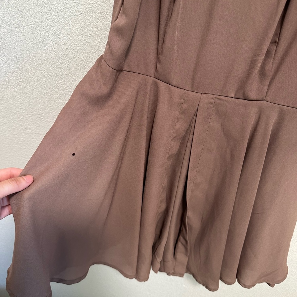 Romper - Picture 2 of 5